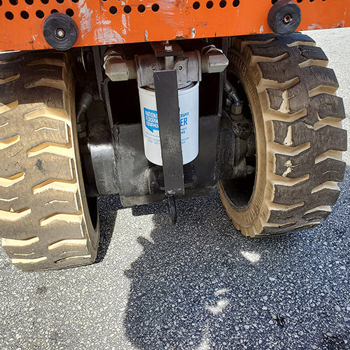 Used Renegade 5700 Riding Scraper FSRT2 Top Quality Floor Equipment